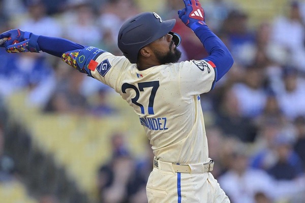 【MLB】T・ヘルナンデス復帰で熾烈なド軍の左翼手争い　地元メディアが33歳の状態に太鼓判「鋭い動きで大きな手応え」