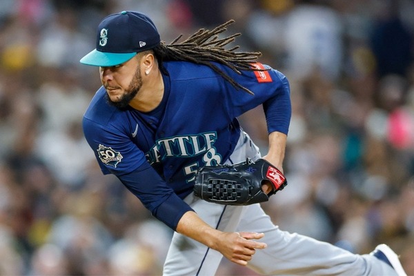 【MLB】ドジャースも狙う？トレード期限で人気の先発投手、米敏腕記者が有力候補をピックアップ　マリナーズ右腕に注目「非常に興味深い」