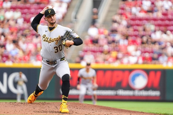 【MLB】「彼は明らかに怪我をしている」CY賞右腕スキーンズ、球速低下でまたも炎上……防御率3.90まで悪化し米メディア驚き「信じられない」