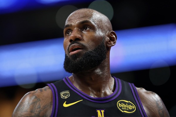 【NBA】「レブロン、八村塁の代わりを獲得できていない」レイカーズの補強に疑問の声……「今オフの負け組」という指摘も