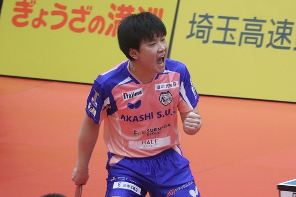 張本智和が語る世界トップを維持する安定性「アベレージをキープして臨む」　19歳・松島輝空の台頭も進化の糧に【Tリーグ】