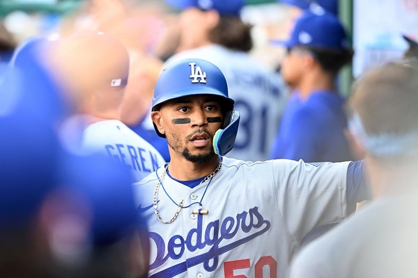 【MLB】ドジャース5年連続地区優勝、復活のベッツがファンに感謝「ずっと支え続けてくれて、ありがとう」　ワールドシリーズ3連覇も約束