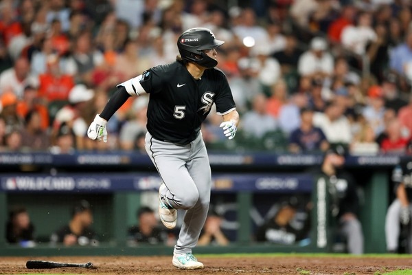 【MLB】村上宗隆の“先制犠飛”が決勝点に、好守でも勝利に貢献　ホワイトソックスが地区シリーズ進出王手