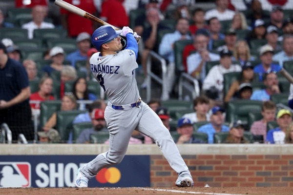 【MLB】ドジャースがCY賞左腕セールを攻略、キケとフリーマンの本塁打で先制　山本由伸の好投を強力援護