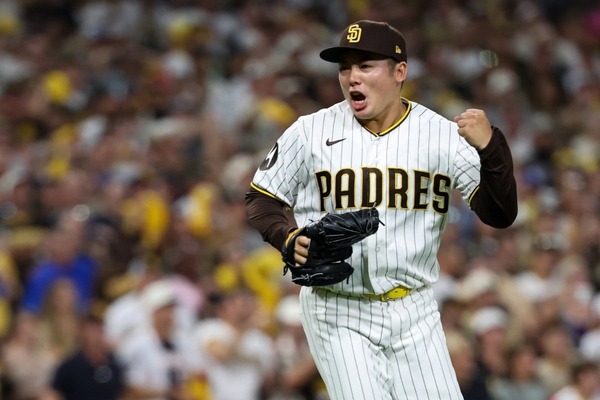 【MLB】パドレス辛勝で地区シリーズ敗退阻止、松井裕樹が2死満塁の危機凌ぐ　地元メディア称賛の好投「今季は本当に素晴らしい活躍」