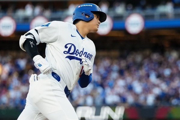 【MLB】ドジャース、大谷翔平の3ランで4点リードもふいに　ブルワーズに逆転されて試合は終盤へ……敗退阻止なるか