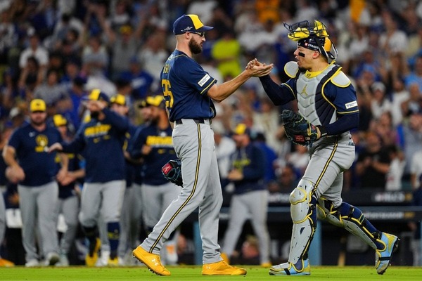 【MLB】“最高勝率”ブルワーズが44年ぶりワールドシリーズ進出　王者ドジャースを圧倒する「4連勝スイープ」