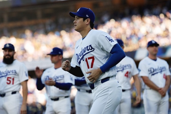 【MLB】来季のドジャースは小技を駆使するのか……ブルワーズとレイズの躍進で変わるメジャーのトレンド　地元記者の見解は？