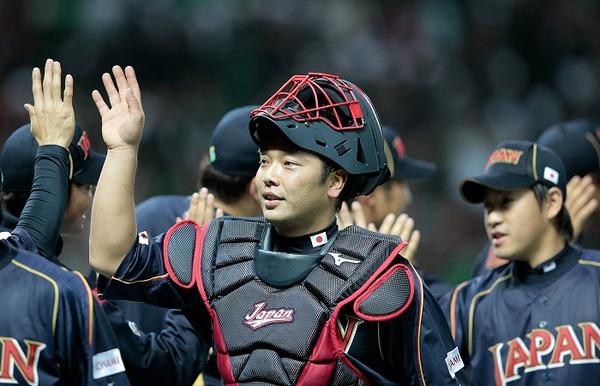 阿部慎之助 参考画像 (2013年2月26日) (c) Getty Images