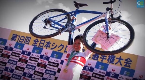 シクロチャンネルは宮内佐季子選手が2連覇をかざった2013全日本シクロクロス選手権の動画配信を開始した。