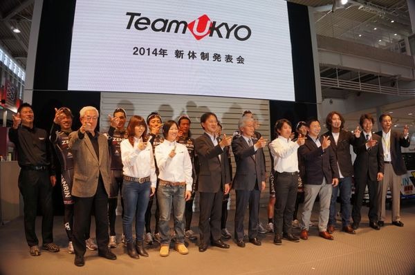 2月22日、2014年の新体制を発表したチーム右京の代表、片山右京氏は、自身の挑戦としてエベレスト登山に向けて準備を進めていることを明かした。
