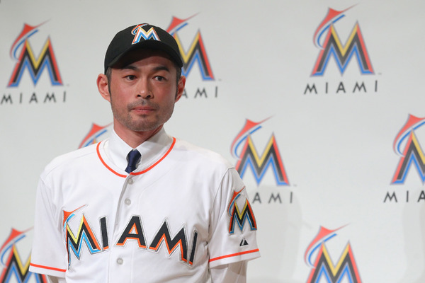 イチロー、マイアミマーリンズ入団記者会見（2015年1月29日）（c）Getty Images