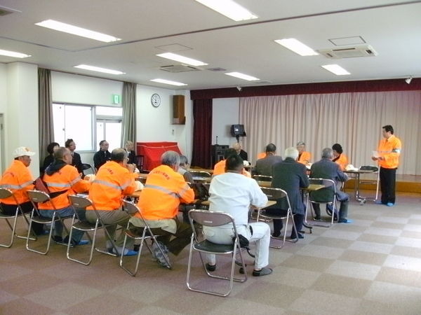 大阪市のJR福島駅周辺地域では、自転車利用の適正化も含め、様々な課題解決に向けた安心・安全・快適駅前構築モデル事業をスタートする。

住民参加型のコミュニティビジネスの手法を用い課題解決をめざす。JR福島駅の地元の地域活動協議会である上福地活協と福島地区活