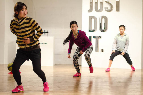 NIKE WOMEN’S STUDIOで5人の女性アスリートがトレーニング…MY GROUP SESSIONを体験