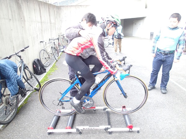 東京都自転車競技連盟普及員会、TCF子供トラックチャレンジを西武園競輪場で開催