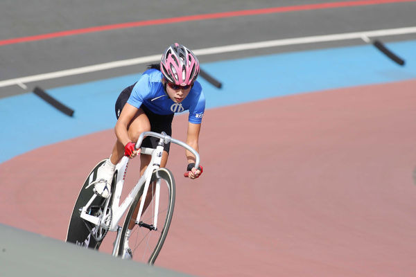 　第10回全日本自転車競技選手権大会トラックレースは10月13日、宮城県大和町の宮城県自転車競技場で大会初日の競技が開催され、500mタイムトライアルで沼部早紀子（22＝順天堂大）が優勝するなど5種目で日本のチャンピオンが決まった。翌14日にはケイリンなど6種目の決