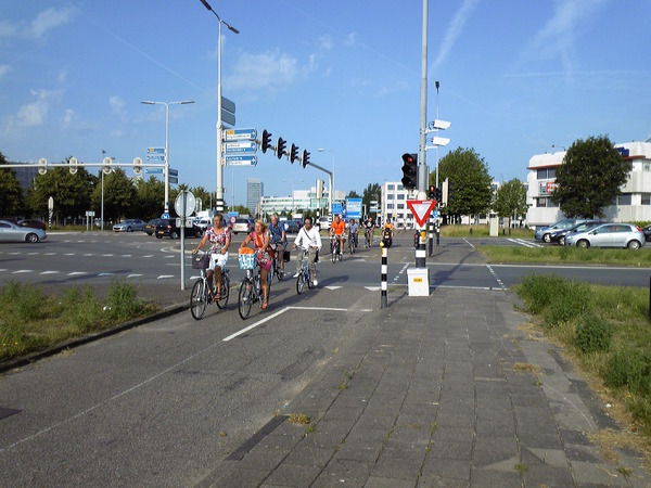 自転車王国オランダとベルギーをサイクリングするアレンジ対応ツアー