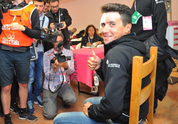 2015年ジロ・デ・イタリア第8ステージ、第3ステージでリタイアしたドメニコ・ポッツォビーボ（AG2R）が姿を見せる