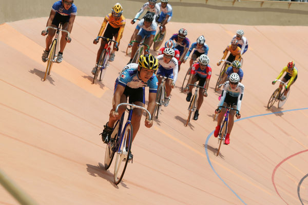 　第28回アジア自転車競技選手権大会、第15回アジア・ジュニア自転車競技選手権大会が4月10日から17日まで奈良県奈良市と山添村で開催されると、日本自転車競技連盟が発表した。
　同大会はアジアでナンバーワンの選手を決める大陸選手権で、トラック・ロードの両種目で