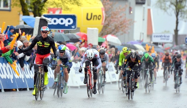 2015年ツール・デ・フィヨルド第3ステージ、アレクサンドル・クリストフ（カチューシャ）が優勝