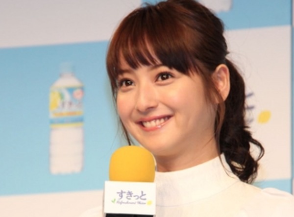 佐々木希、20秒早着替え挑戦で「ドキドキしました」