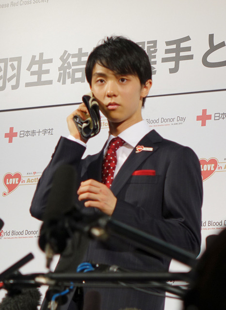 囲み取材での羽生結弦選手