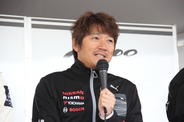 2015年4月「モータースポーツ2015 フェスティバル イン お台場」トークショーに登場した近藤真彦氏（参考画像）：《撮影 吉田 知弘》レスポンス