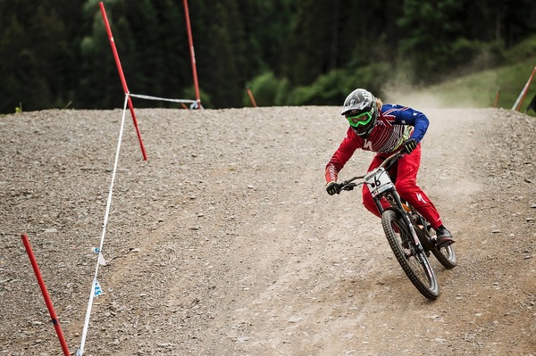 2015年UCI MTBワールドカップ・ダウンヒル第3戦オーストリア・レオガング男子、トロイ・ブロンソン