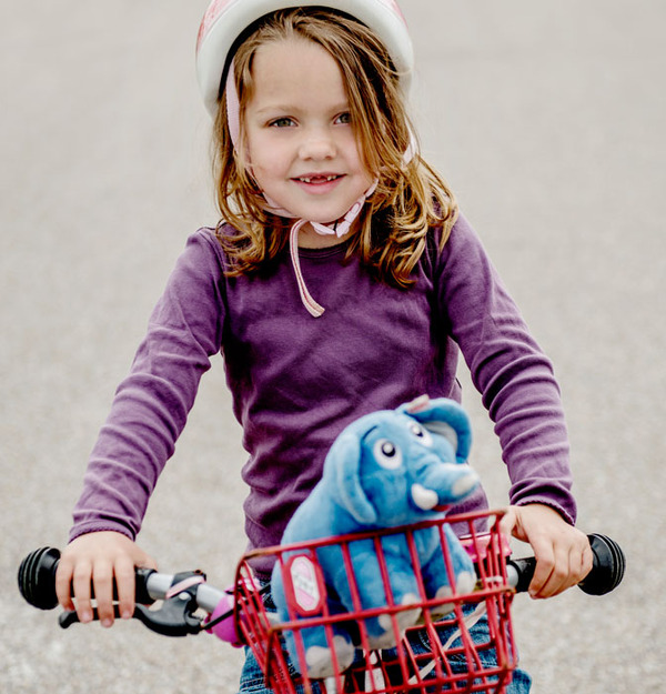 Children cycling