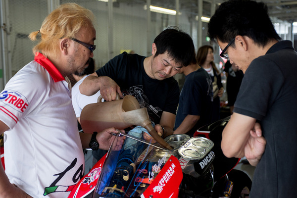 【鈴鹿8耐】大会唯一の女性ライダーの挑戦は「予選ギリギリの勝負」