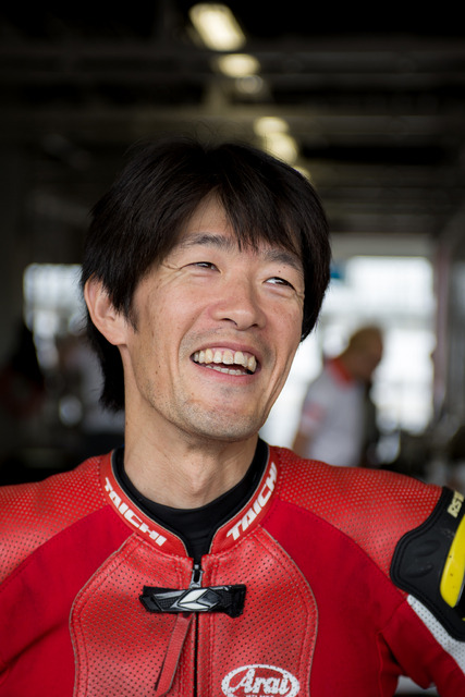 【鈴鹿8耐】大会唯一の女性ライダーの挑戦は「予選ギリギリの勝負」