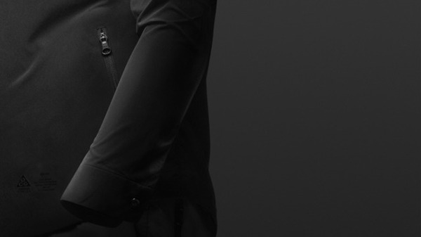 「ナイキラボ」がアウトドアライン「NikeLab ACG」から新作「NikeLab ACG テック シャツ」を発売