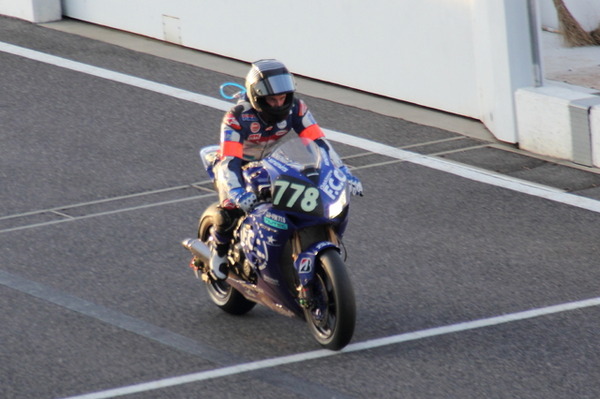 2位で追いかけるNo.778 F.C.C. TSR Honda