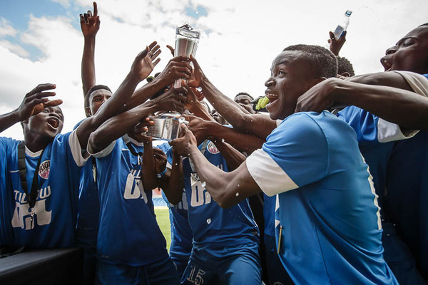 マンチェスター ユナイテッド プレミアカップの優勝はガーナ…京都サンガFCはフェアプレーアワード受賞
