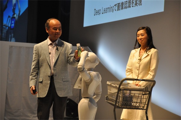 孫正義社長「3つの成長戦略…IoT、AI、スマートロボット」ソフトバンクワールド2015 その2