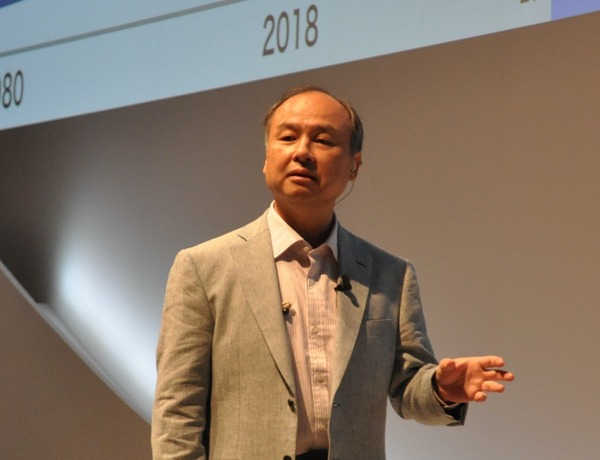 孫正義社長「3つの成長戦略…IoT、AI、スマートロボット」ソフトバンクワールド2015 その2