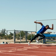 110mハードル世界記録保持者アリエス・メリット、腎不全からの復帰を語る