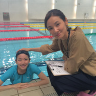 吉岡里帆のスクール水着姿に萌えるファン続出『レディ・ダ・ヴィンチの診断』