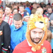 ニュージーランドで熱狂的なラグビーファンに囲まれ、浮きまくる東洋人観光客こと私