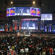 満員の東京ドーム　新日本プロレス提供