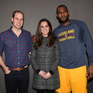 【NBA】レブロン・ジェームズが英国王室の禁を破った？…試合後の写真撮影を英メディアが問題視