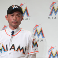 【MLB】新天地でイチローが始動…マーリンズ野手陣が全体練習